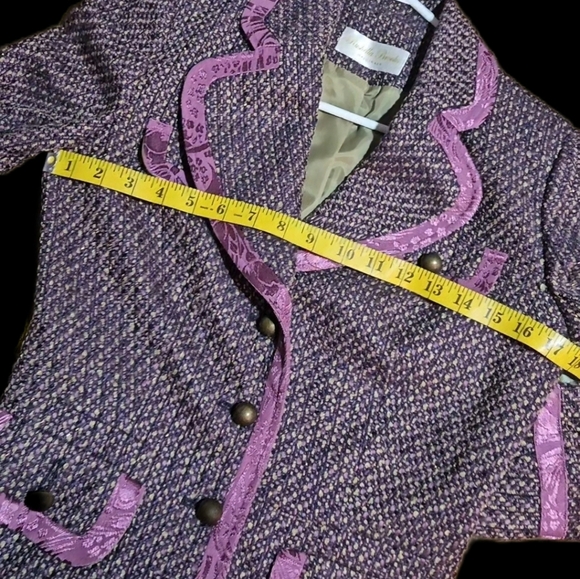 Women's Brown and Purple Tweed Blazer With Pink Satin Trim. Size Medium. - Picture 5 of 12